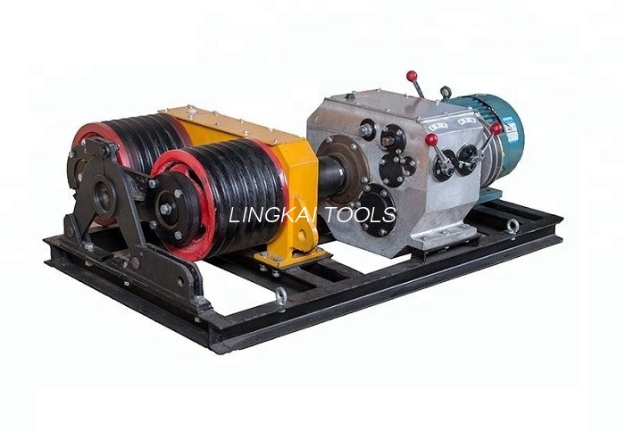 Construção de 5 toneladas do poder do guincho 50KN do eixo tracionador dobro Mortor com motor elétrico