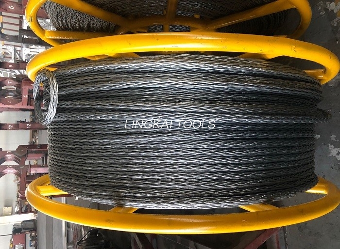 corda de fio de aço de torção de 18mm anti para a linha aérea empacotada de dois condutores que amarra